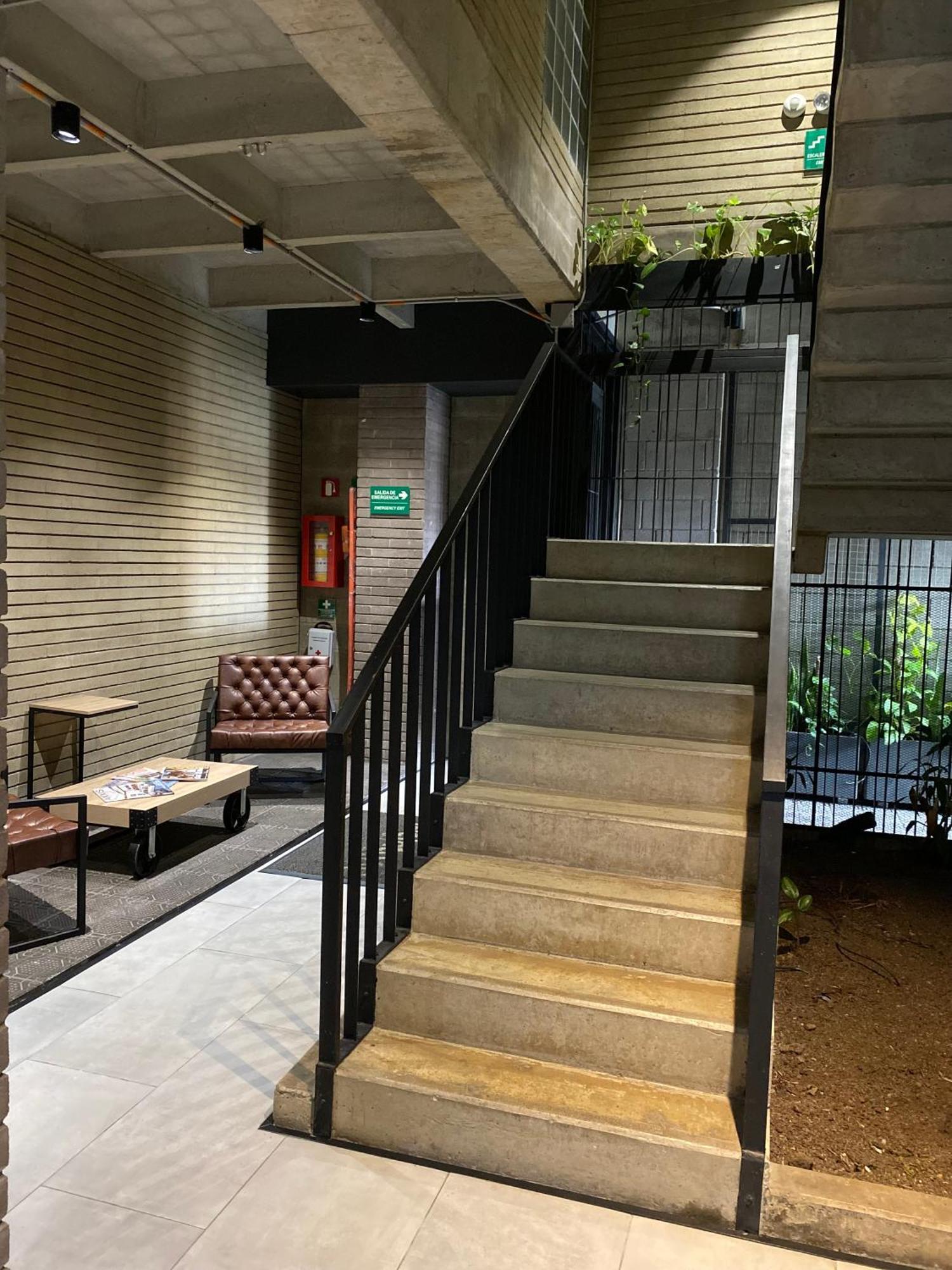Apartment Recinto68 *